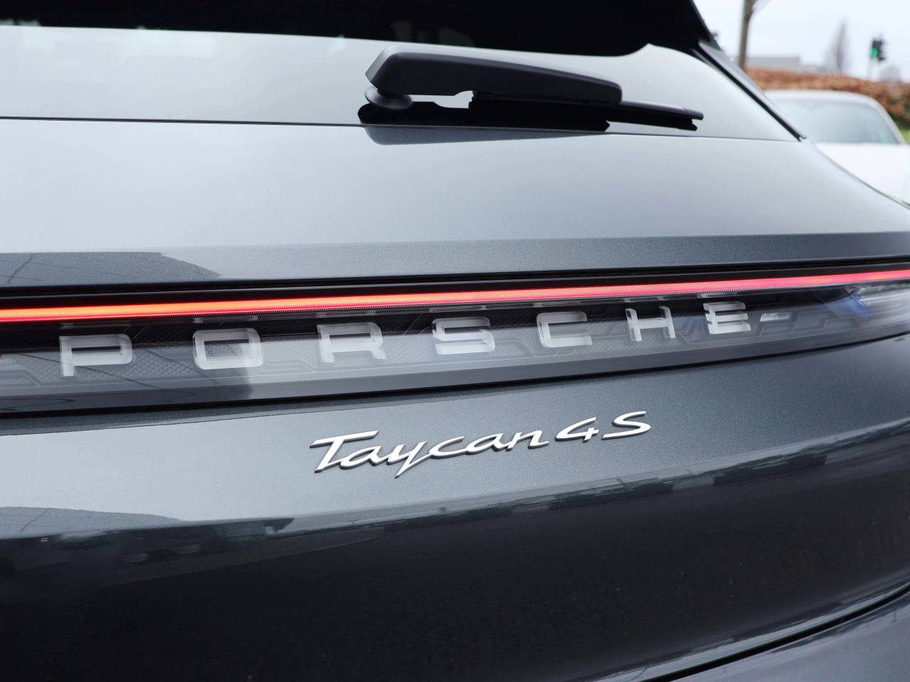 Taycan 4S CROSS TURISMO (47) image 11