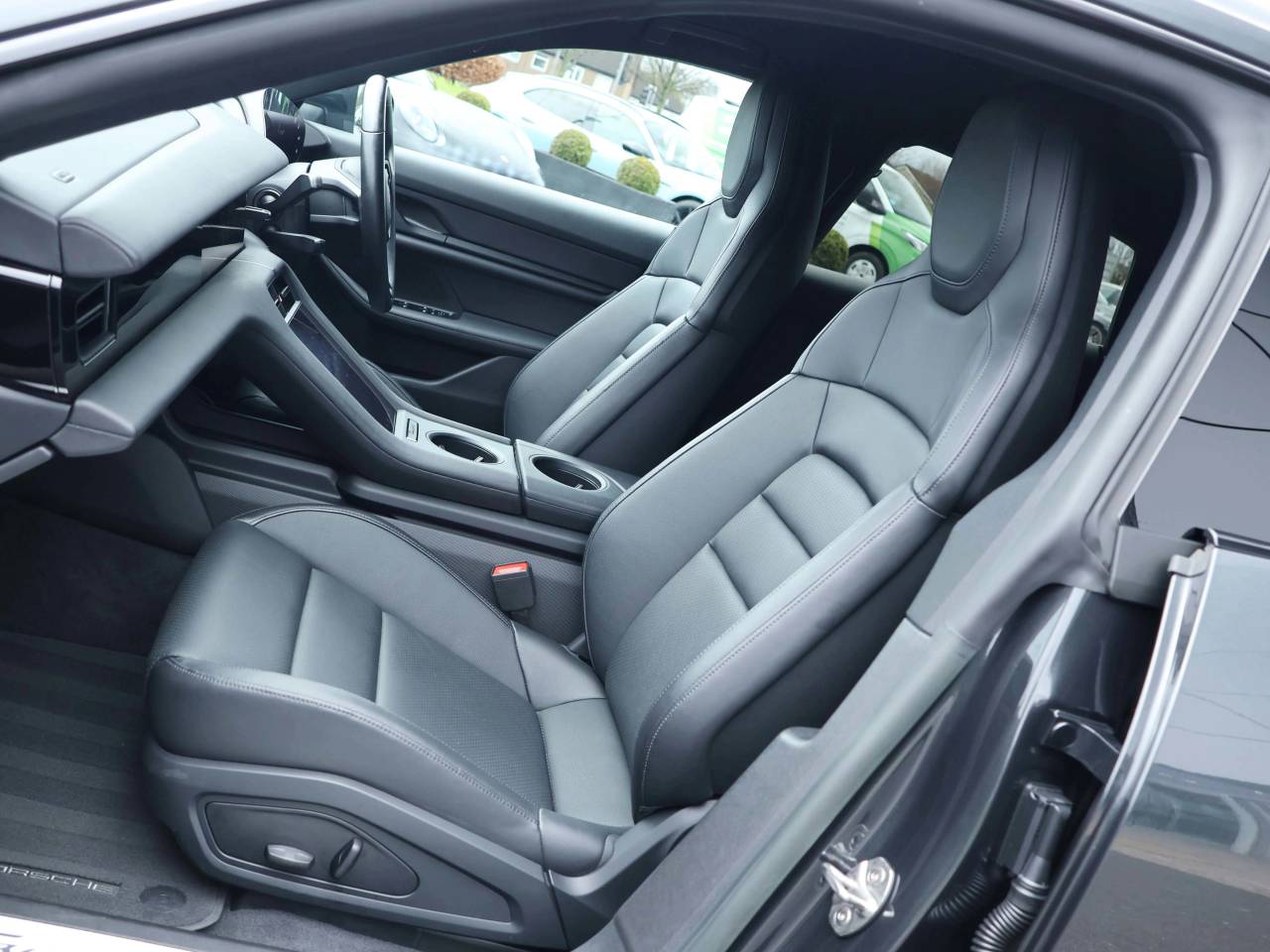 Taycan 4S CROSS TURISMO (47) image 05