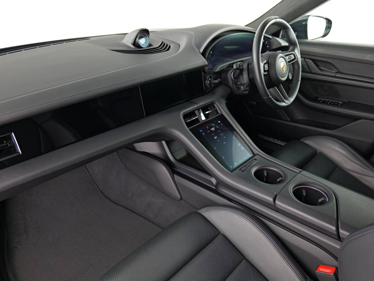 Taycan TURBO CROSS TURISMO (6) image 05