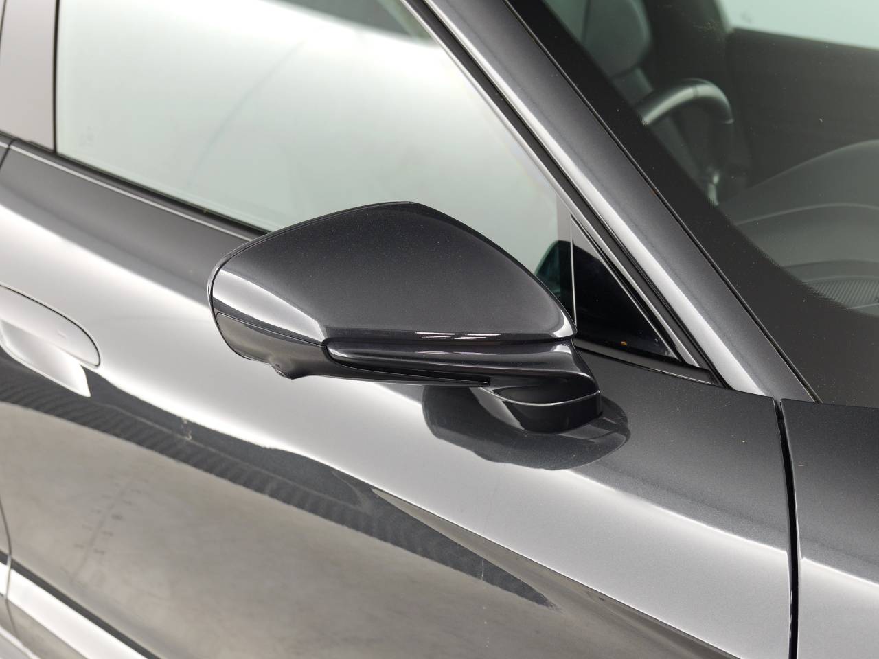 Taycan TURBO CROSS TURISMO (6) image 12