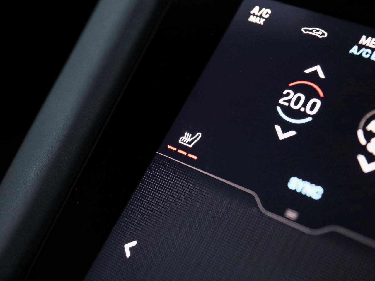 Taycan 4S (2) image 27