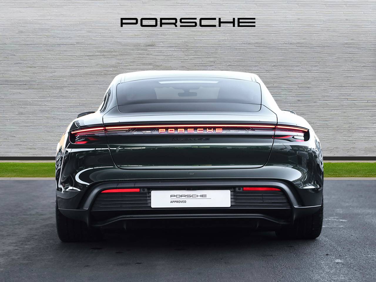 Taycan 4S (2) image 08