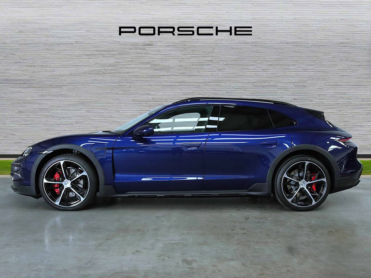 Taycan 4S CROSS TURISMO (4) image 06