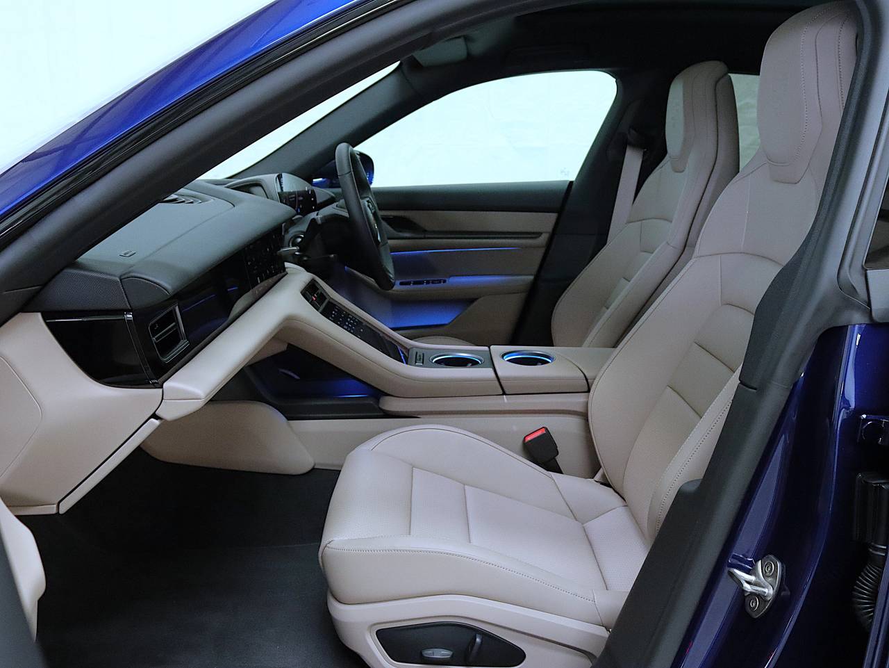 Taycan 4S CROSS TURISMO (4) image 20