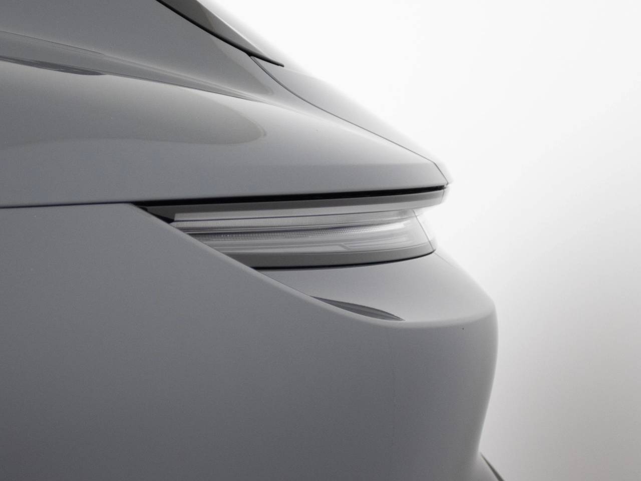 Taycan 4S CROSS TURISMO (5) image 24