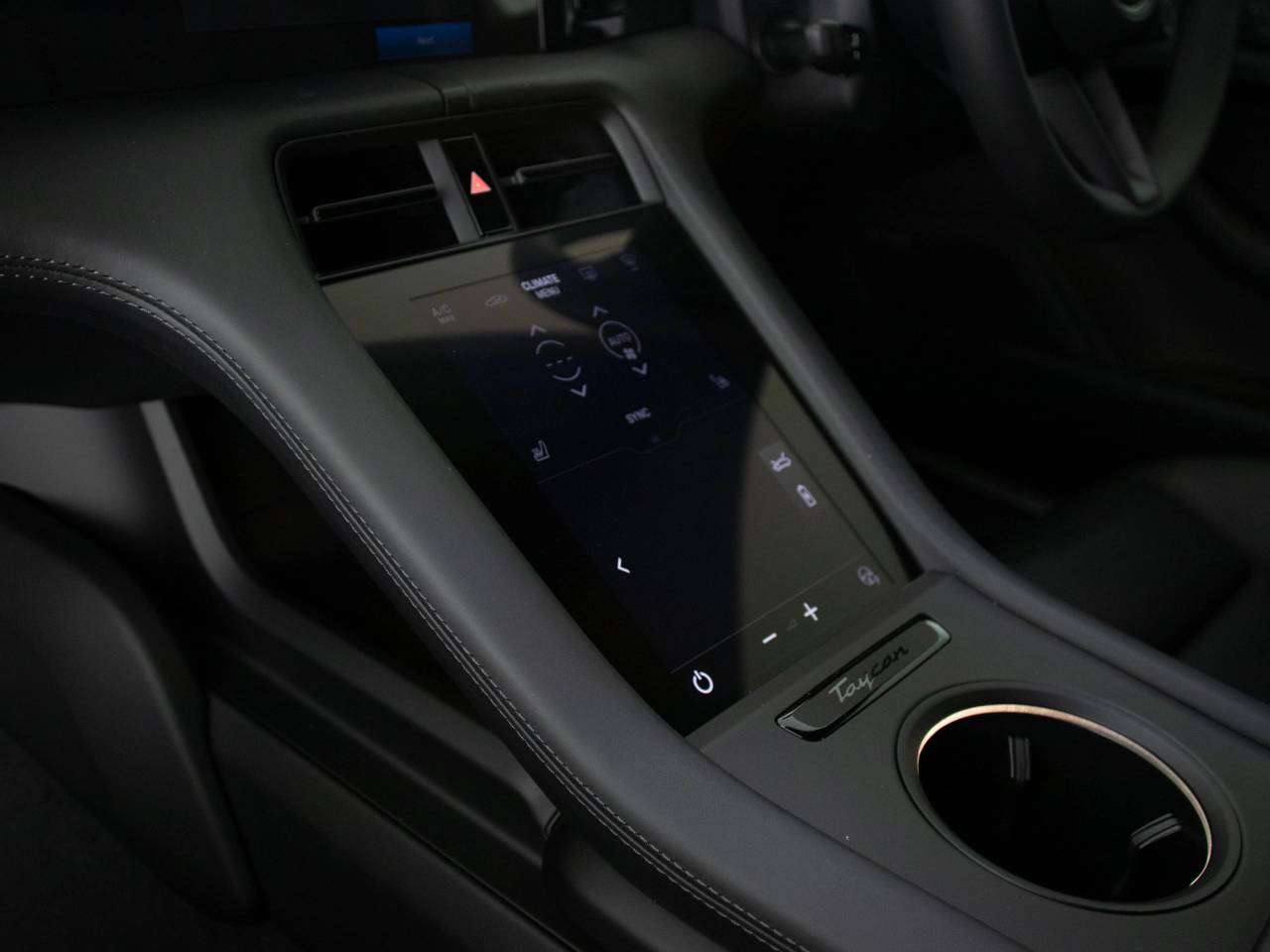 Taycan 4S CROSS TURISMO (5) image 28