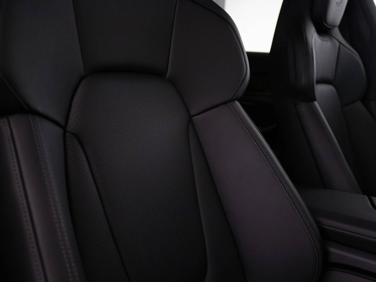 Taycan 4S CROSS TURISMO (5) image 57