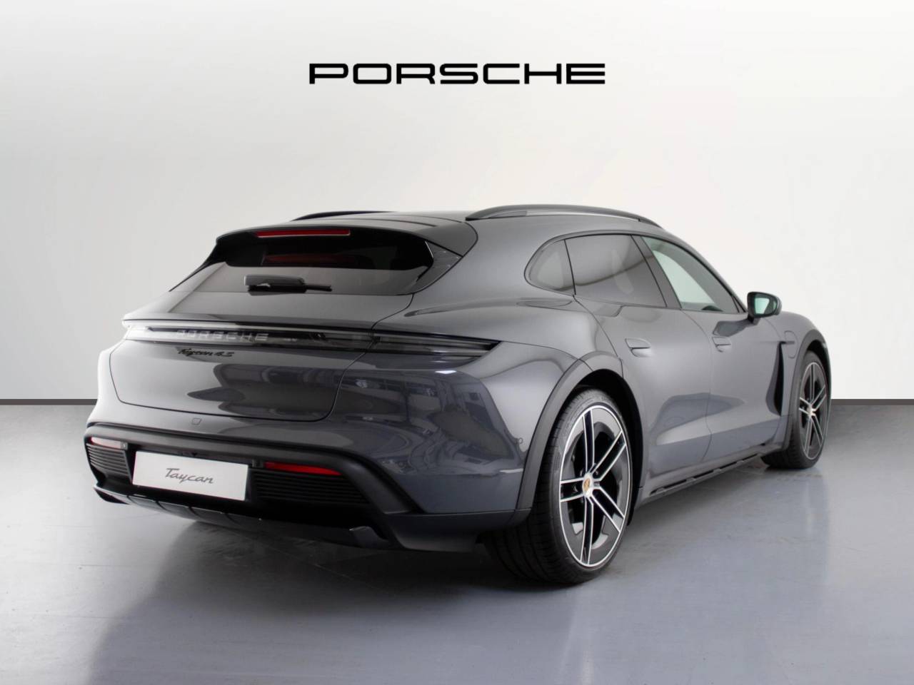Taycan 4S CROSS TURISMO (5) image 14