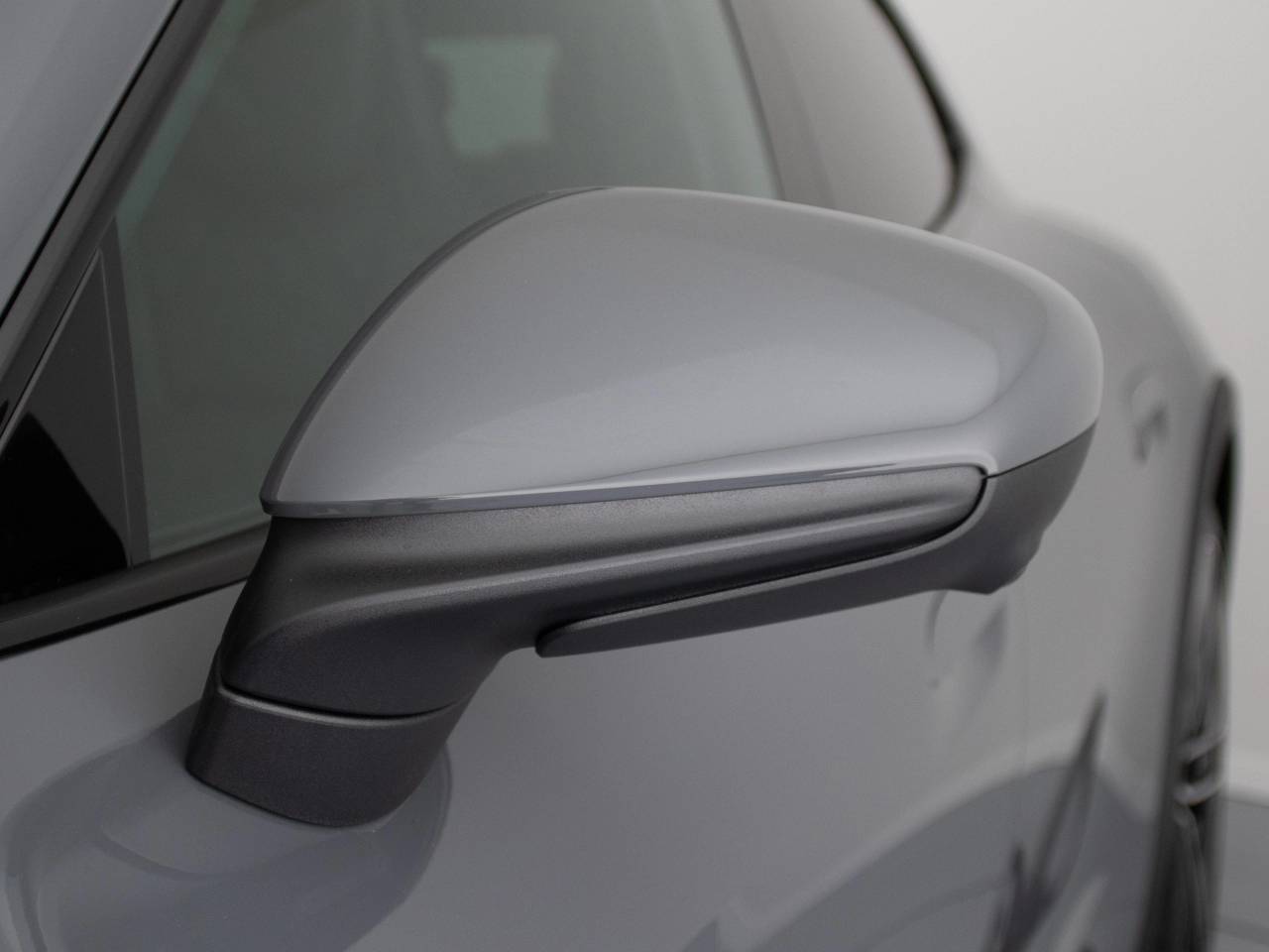 Taycan 4S CROSS TURISMO (5) image 23