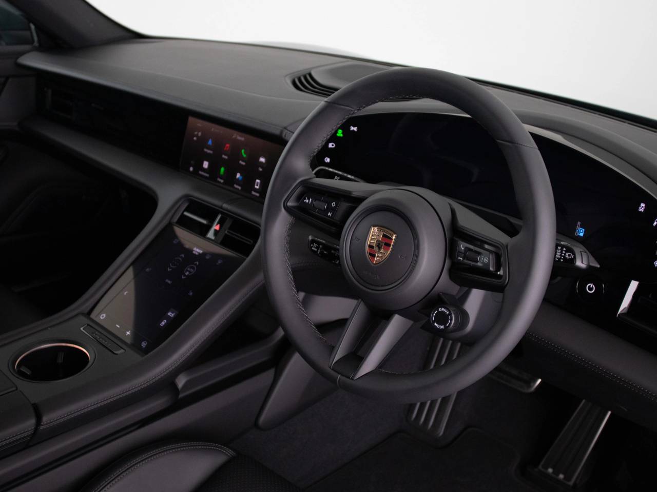 Taycan 4S CROSS TURISMO (5) image 07