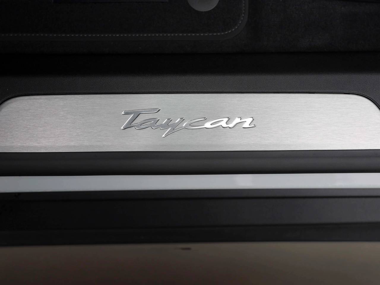 Taycan BASE SPORT TURISMO (14) image 30
