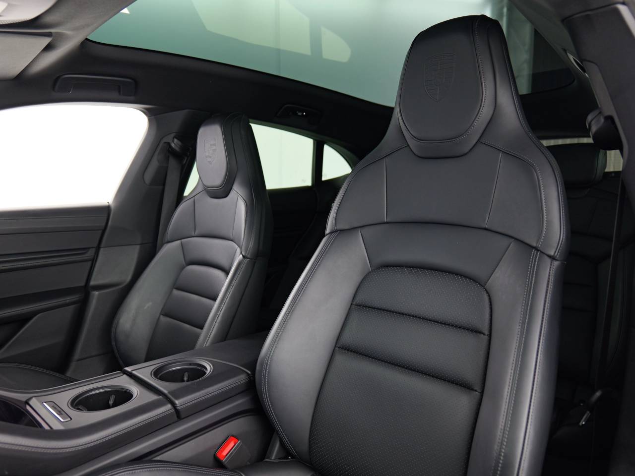 Taycan 4S SPORT TURISMO (8) image 18