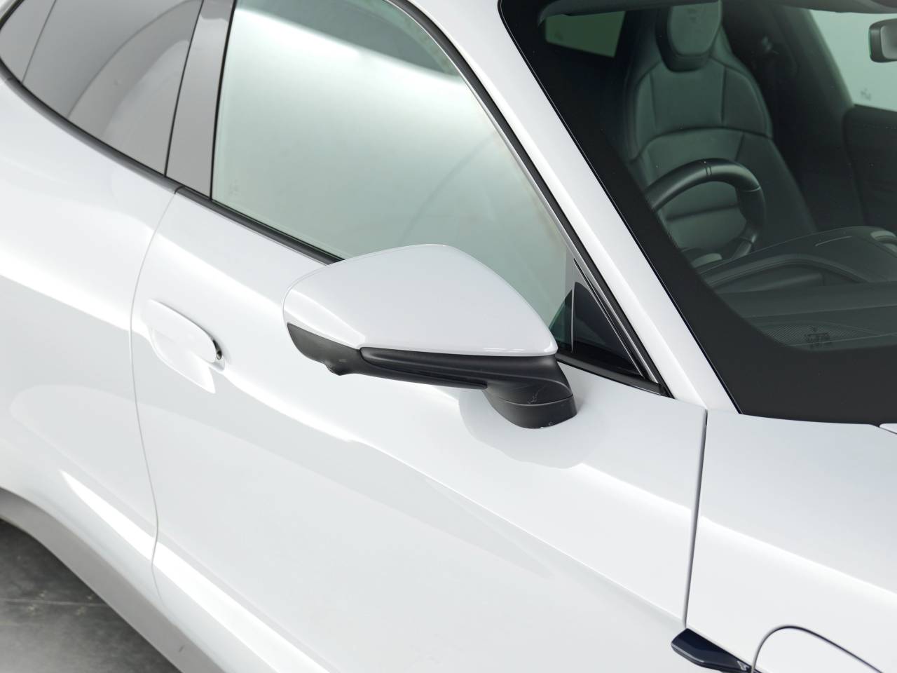 Taycan 4S SPORT TURISMO (8) image 14
