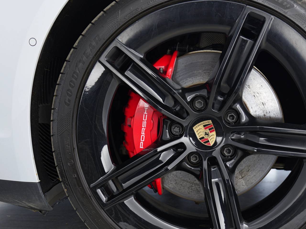 Taycan 4S SPORT TURISMO (8) image 09