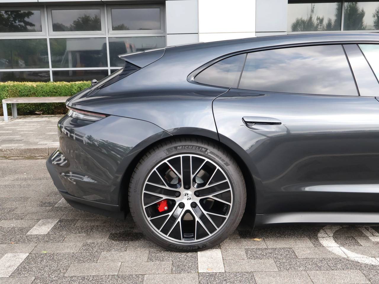 Taycan 4S SPORT TURISMO (3) image 31