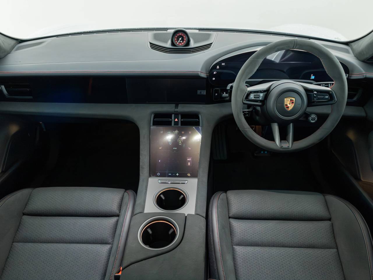 Taycan (15) image 18