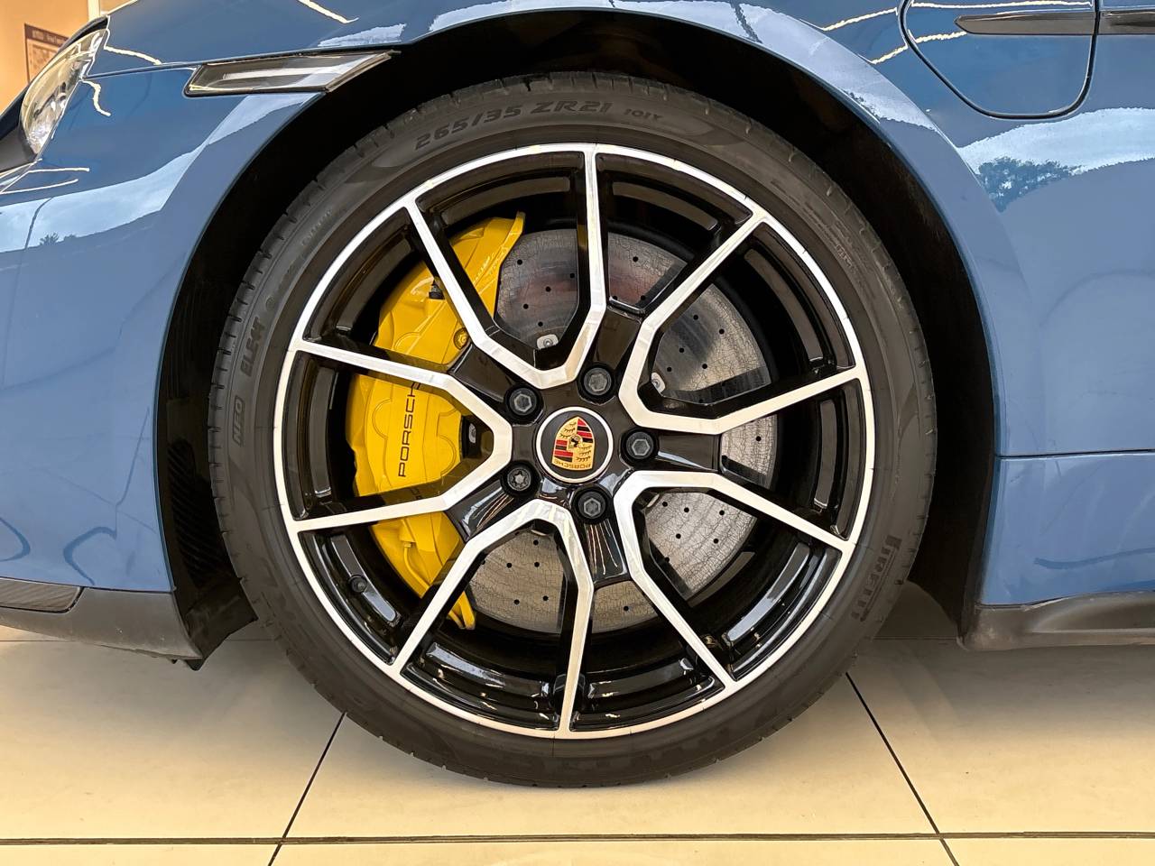 Taycan TURBO S 93KWH (2) image 20