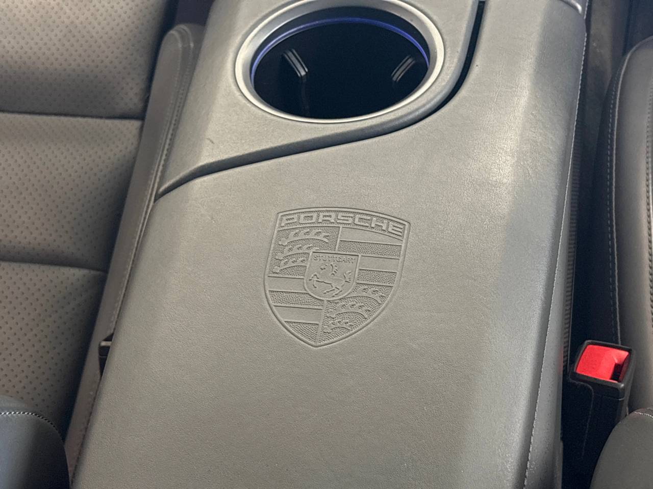 Taycan TURBO S 93KWH (2) image 52