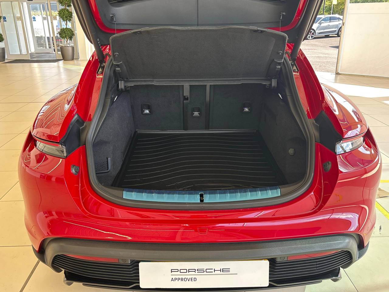 Taycan GTS SPORT TURISMO (4) image 42