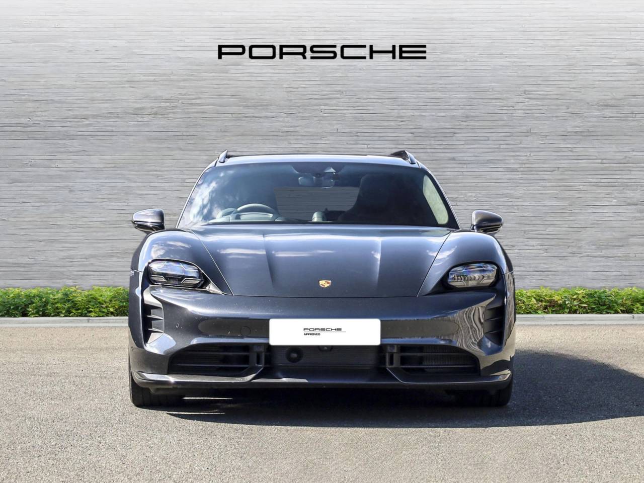 Taycan TURBO S SPORT TURISMO image 06