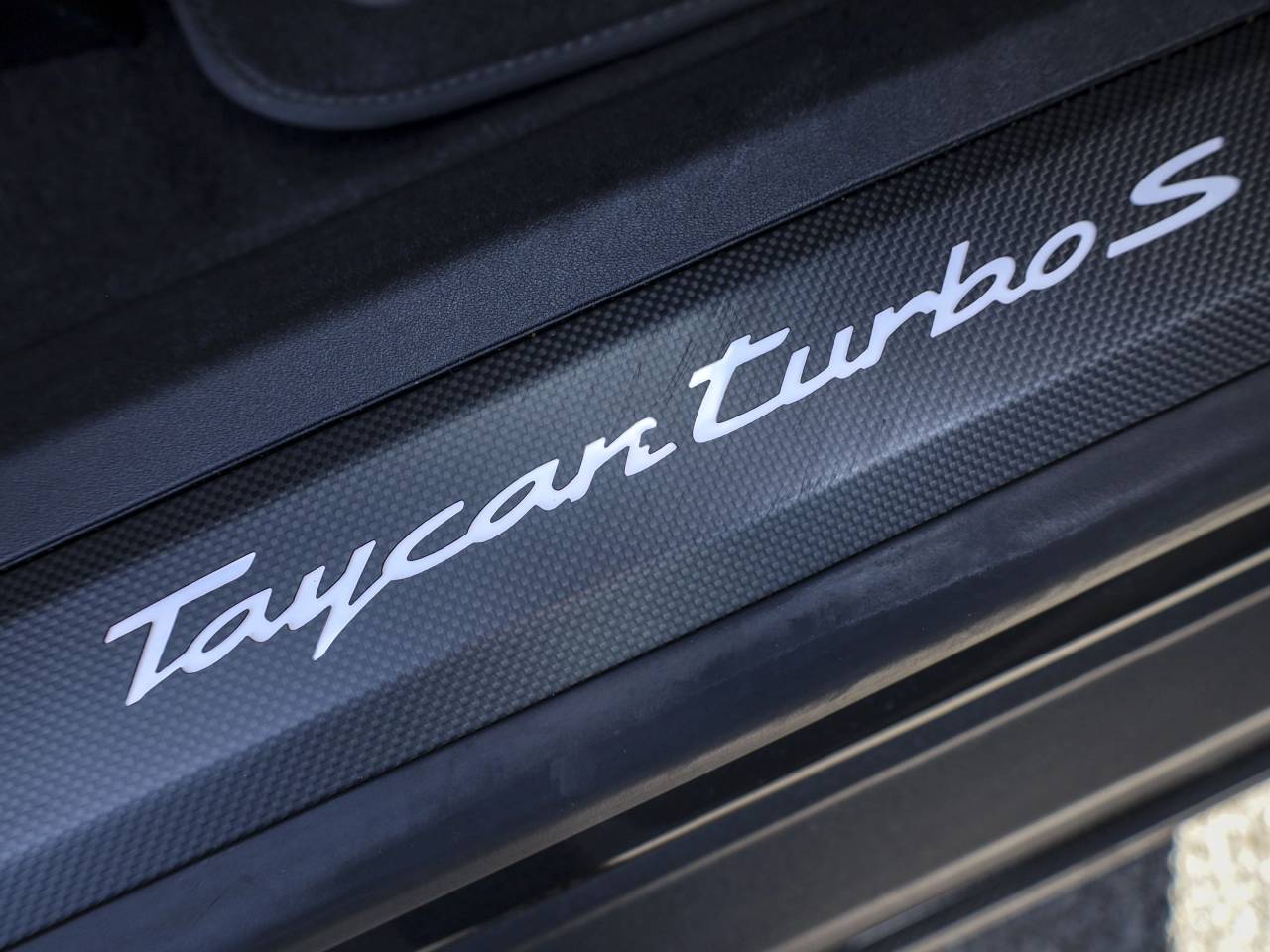 Taycan TURBO S SPORT TURISMO image 27