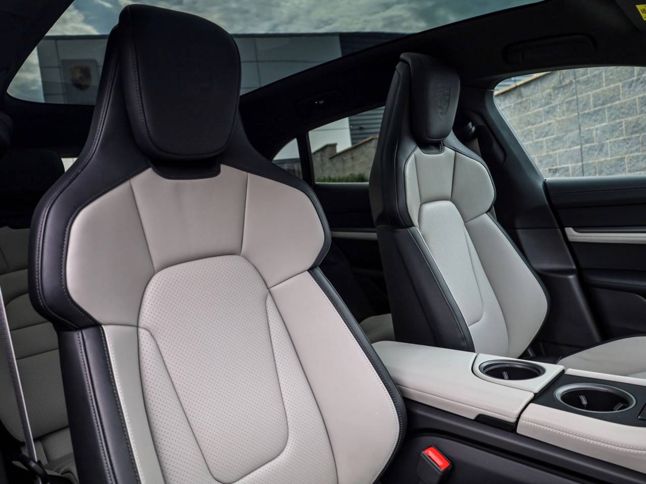 Taycan 4S CROSS TURISMO (29) image 05