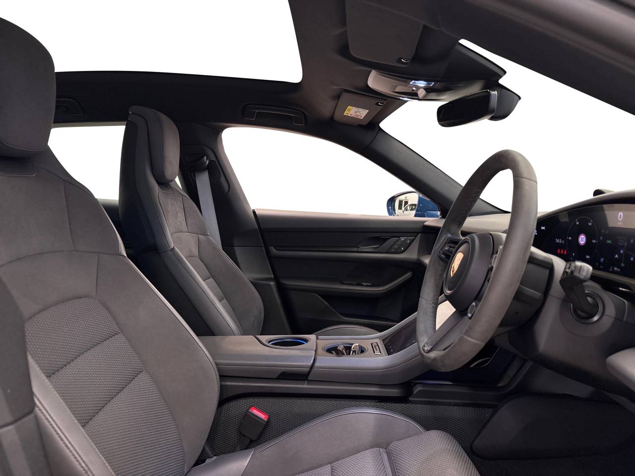 Taycan 4S CROSS TURISMO (8) image 23