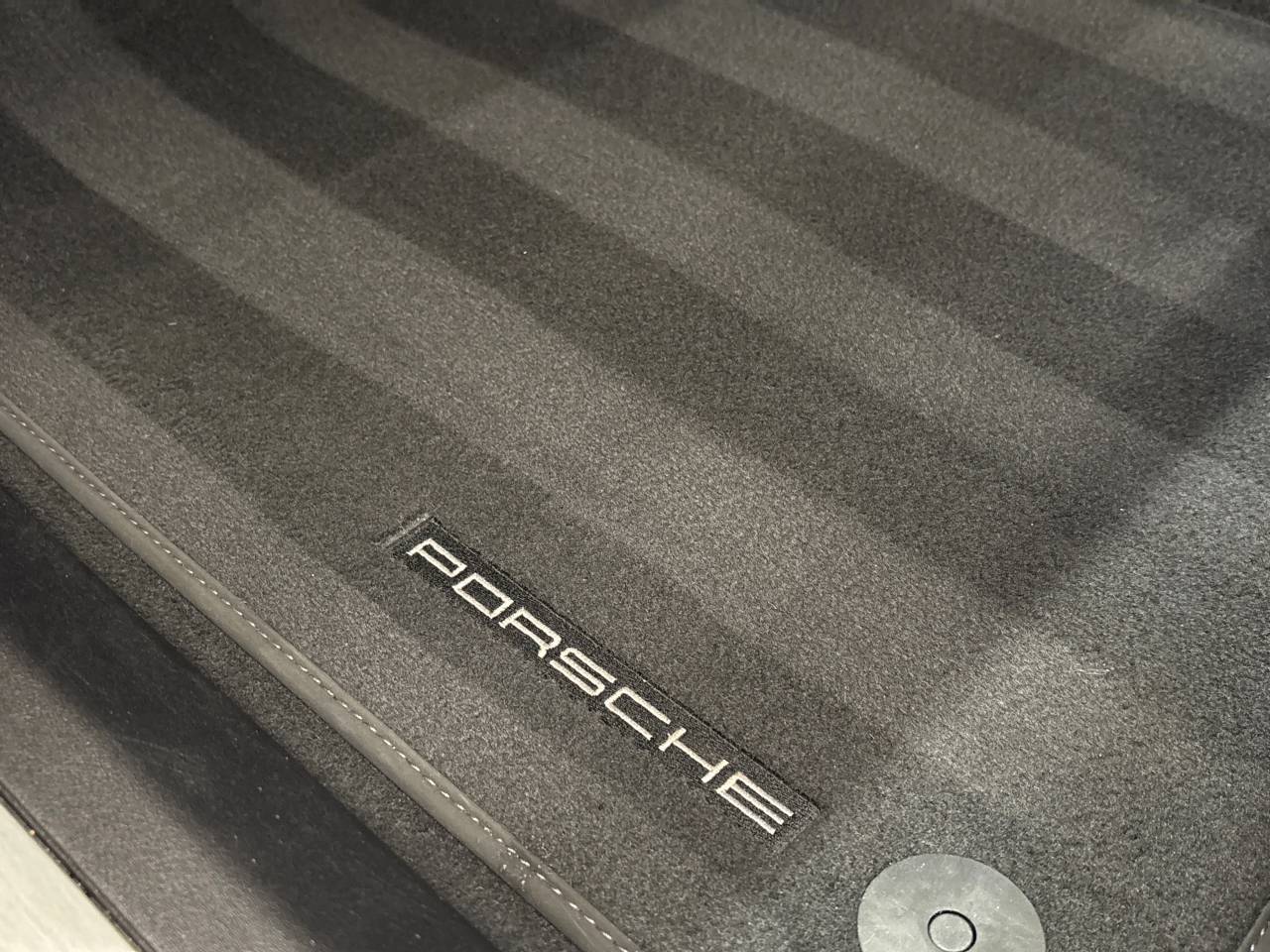 Taycan 4S CROSS TURISMO (8) image 47