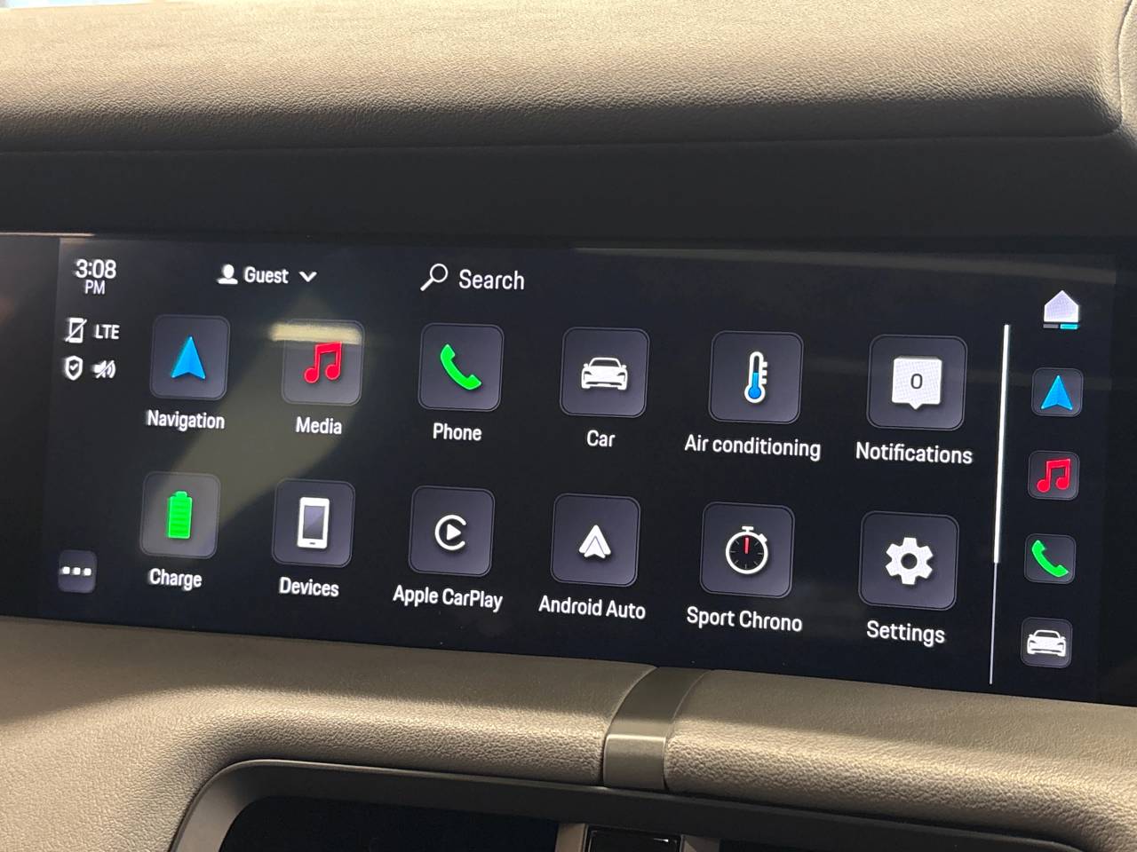 Taycan 4S CROSS TURISMO (8) image 29