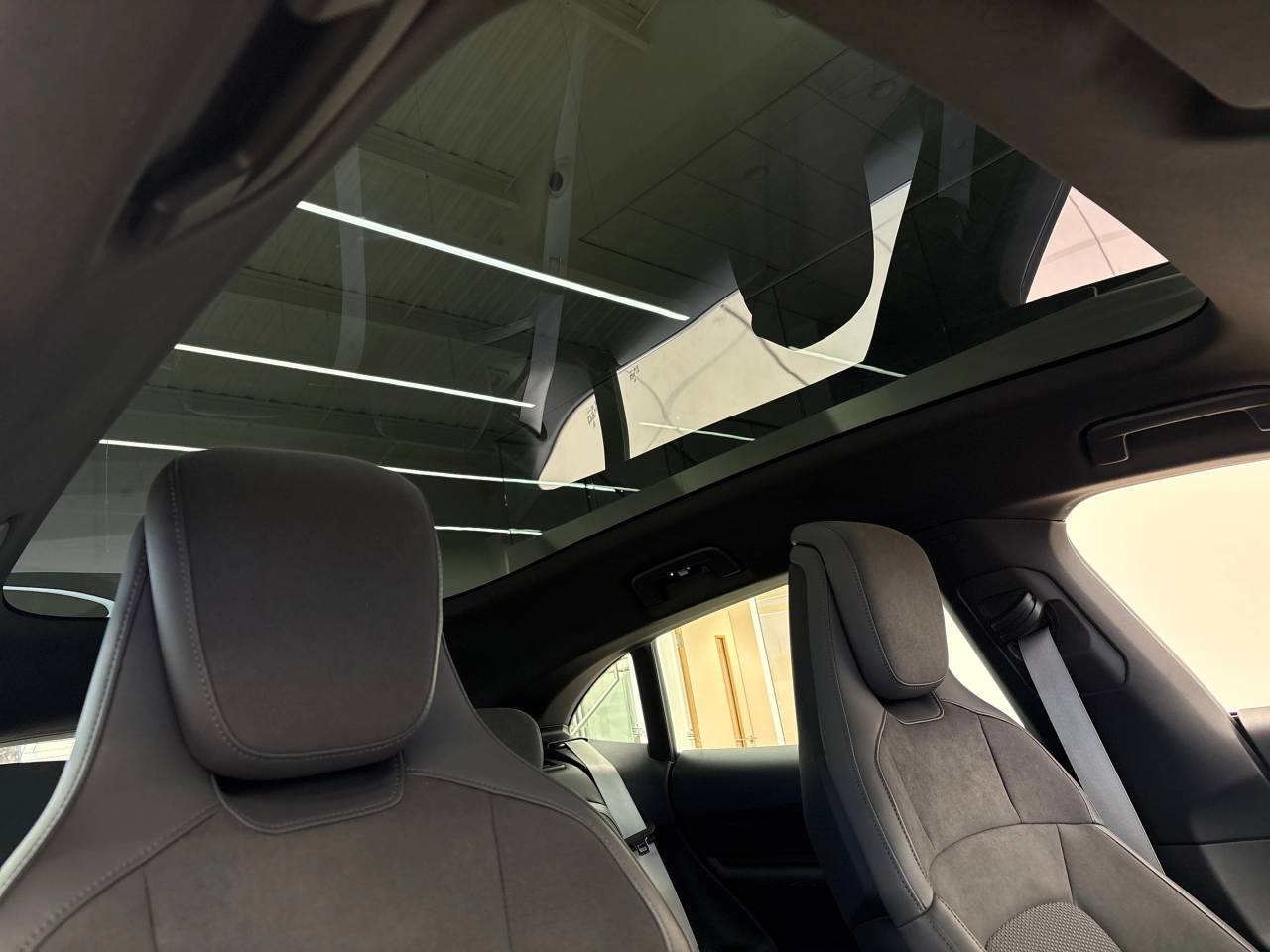 Taycan 4S CROSS TURISMO (8) image 26