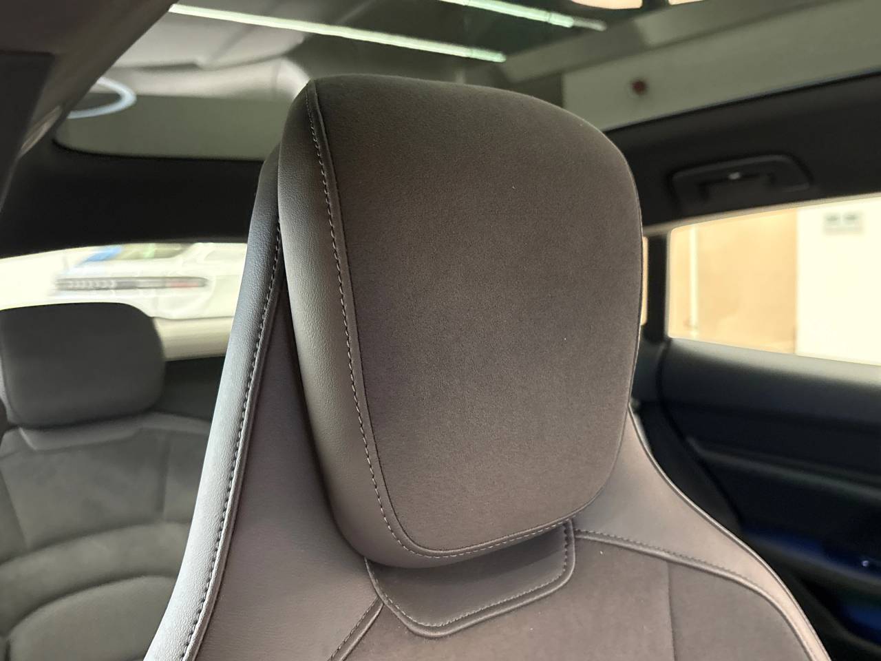 Taycan 4S CROSS TURISMO (8) image 27