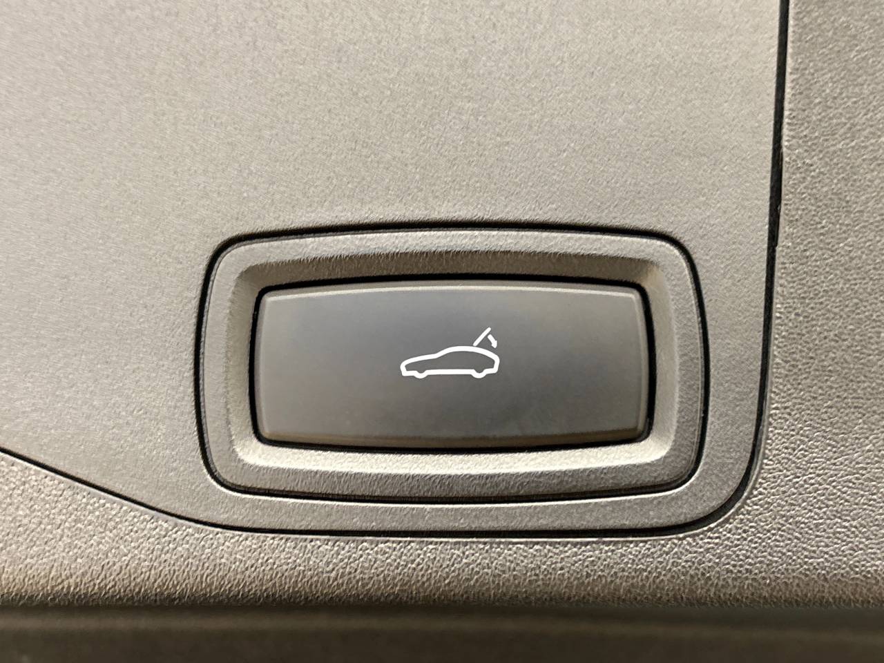 Taycan 4S CROSS TURISMO (8) image 43