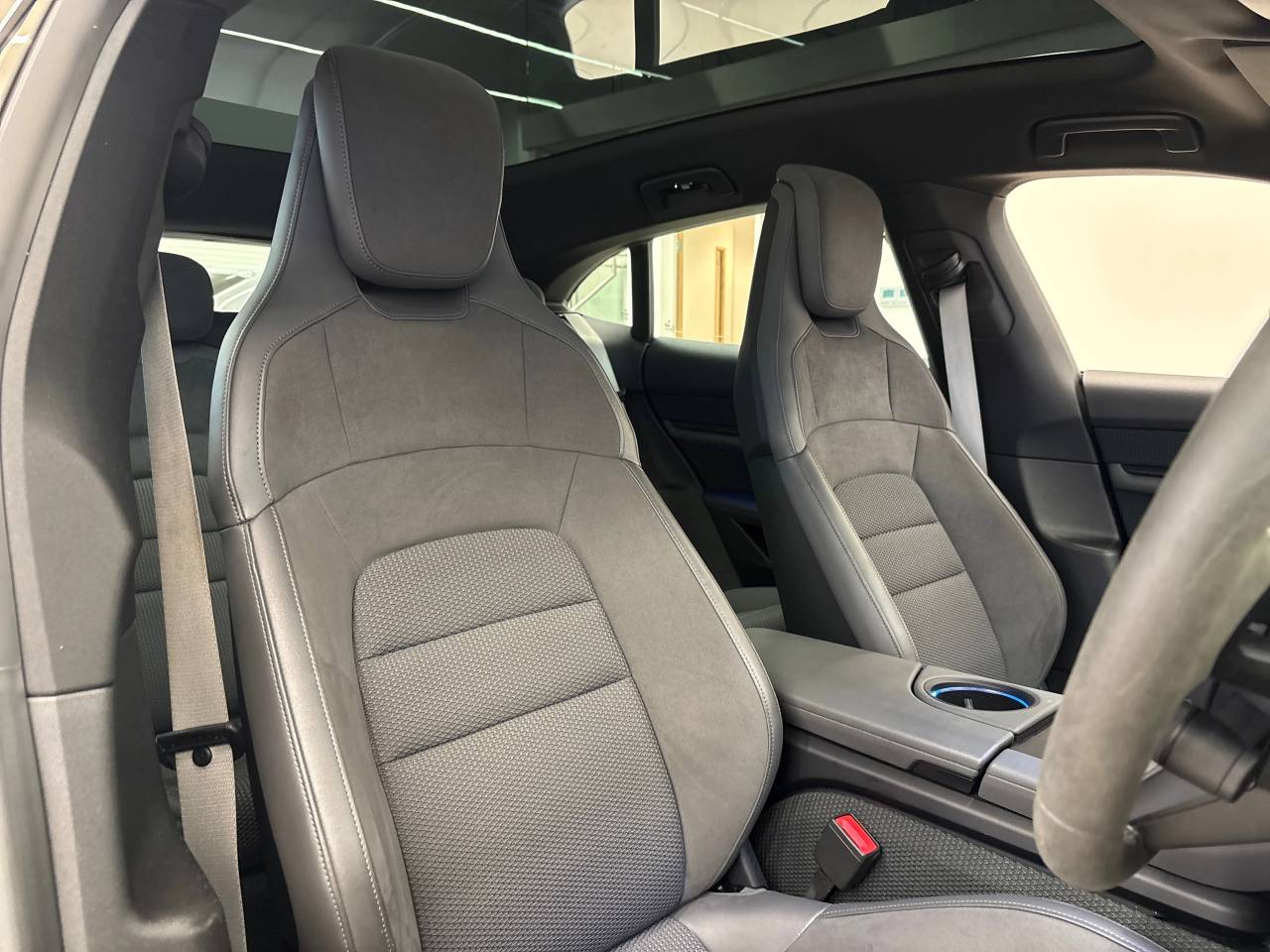 Taycan 4S CROSS TURISMO (8) image 05