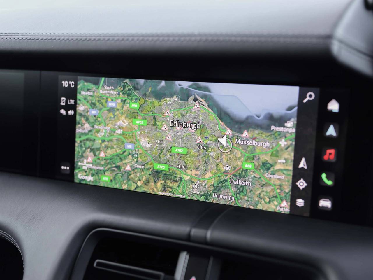 Taycan 4S CROSS TURISMO (2) image 22