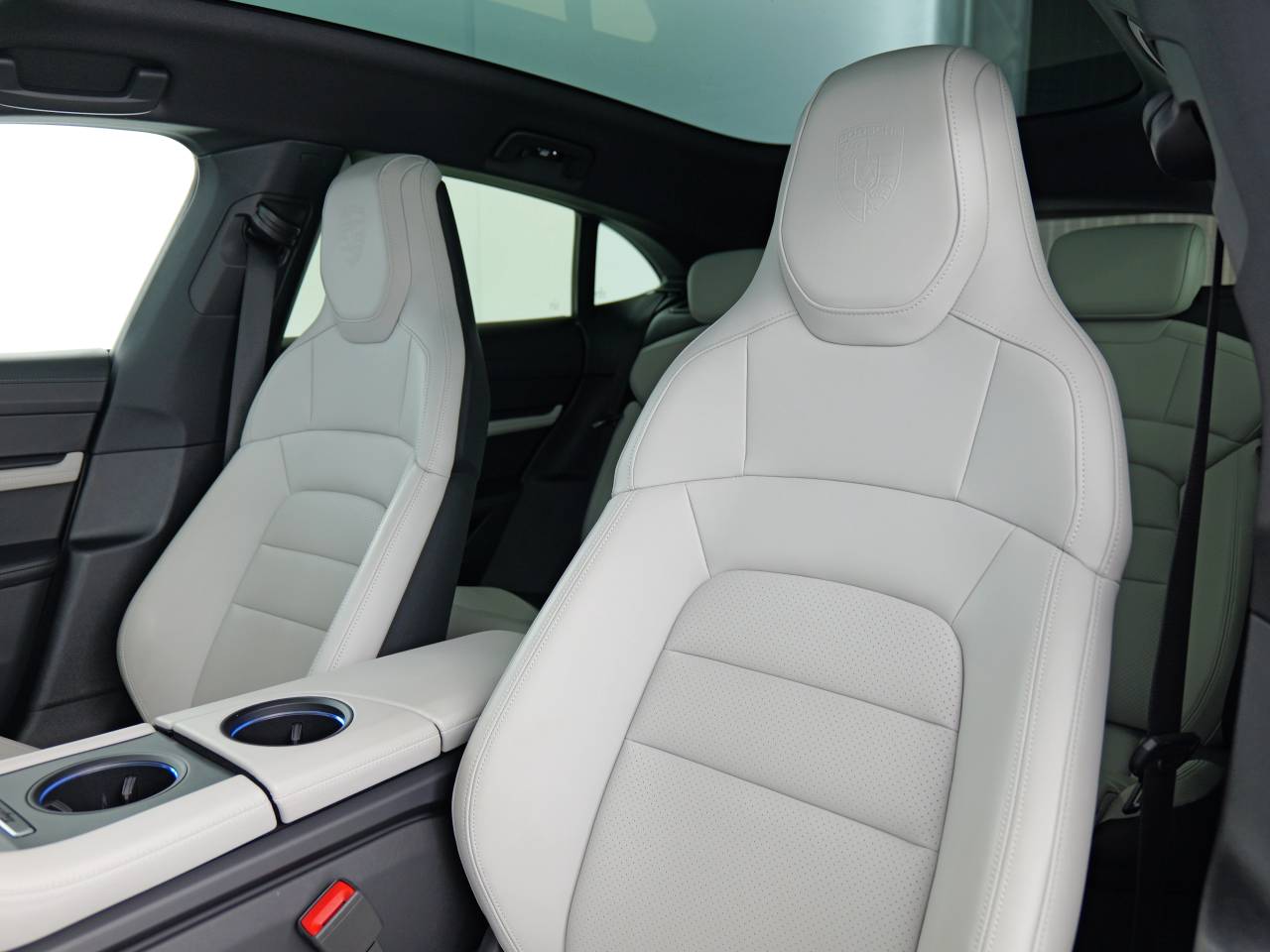 Taycan 4S CROSS TURISMO (23) image 18