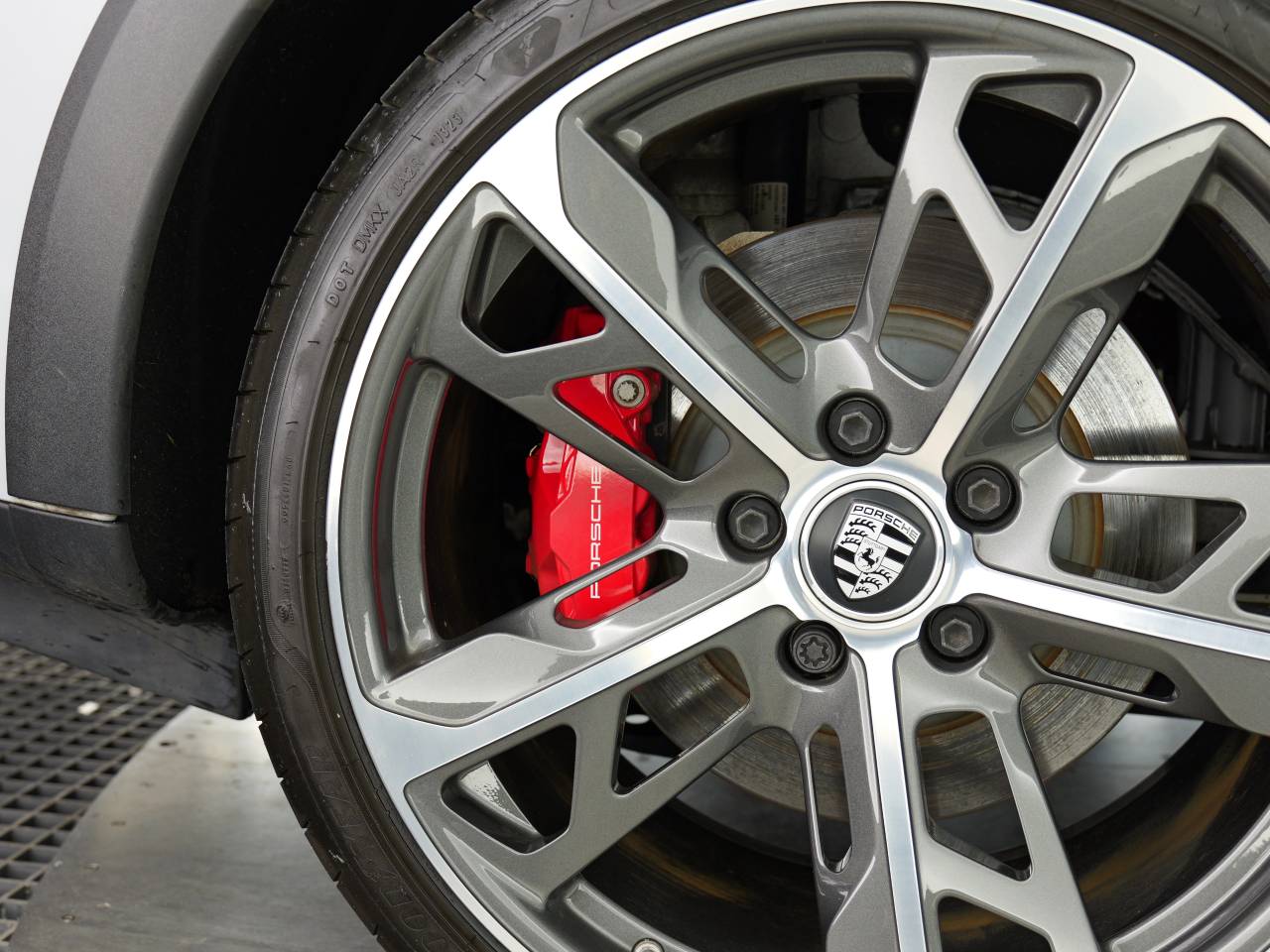 Taycan 4S CROSS TURISMO (23) image 09