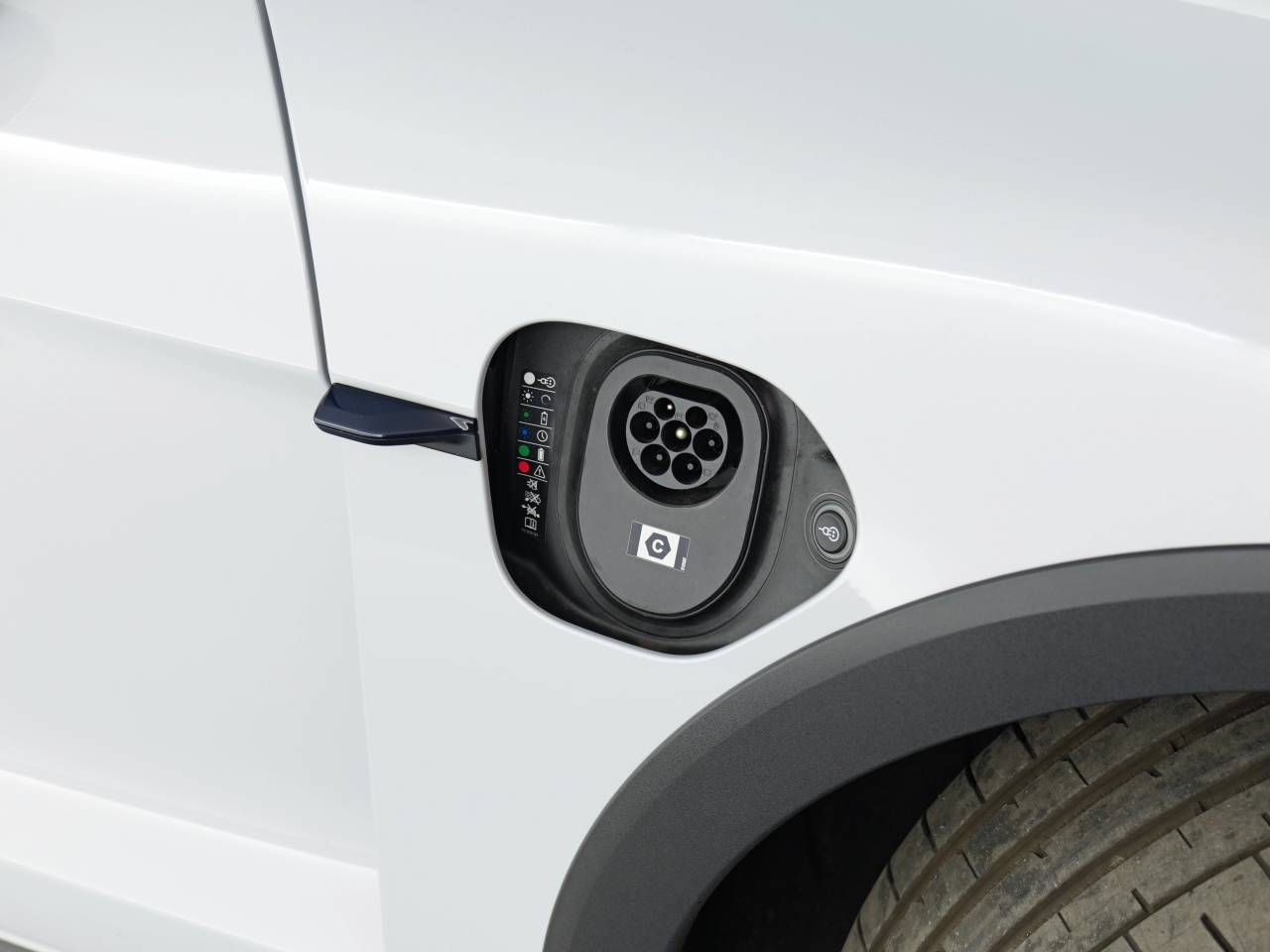 Taycan 4S CROSS TURISMO (23) image 14