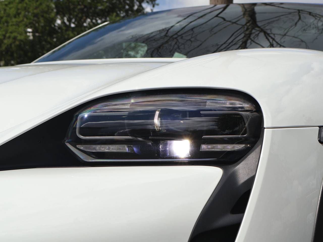 Taycan 4S CROSS TURISMO (13) image 10