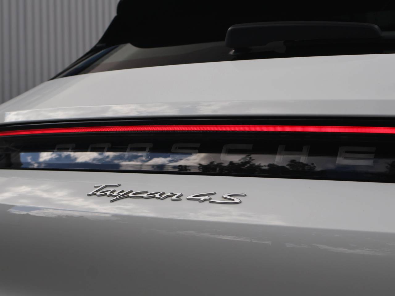 Taycan 4S CROSS TURISMO (13) image 15