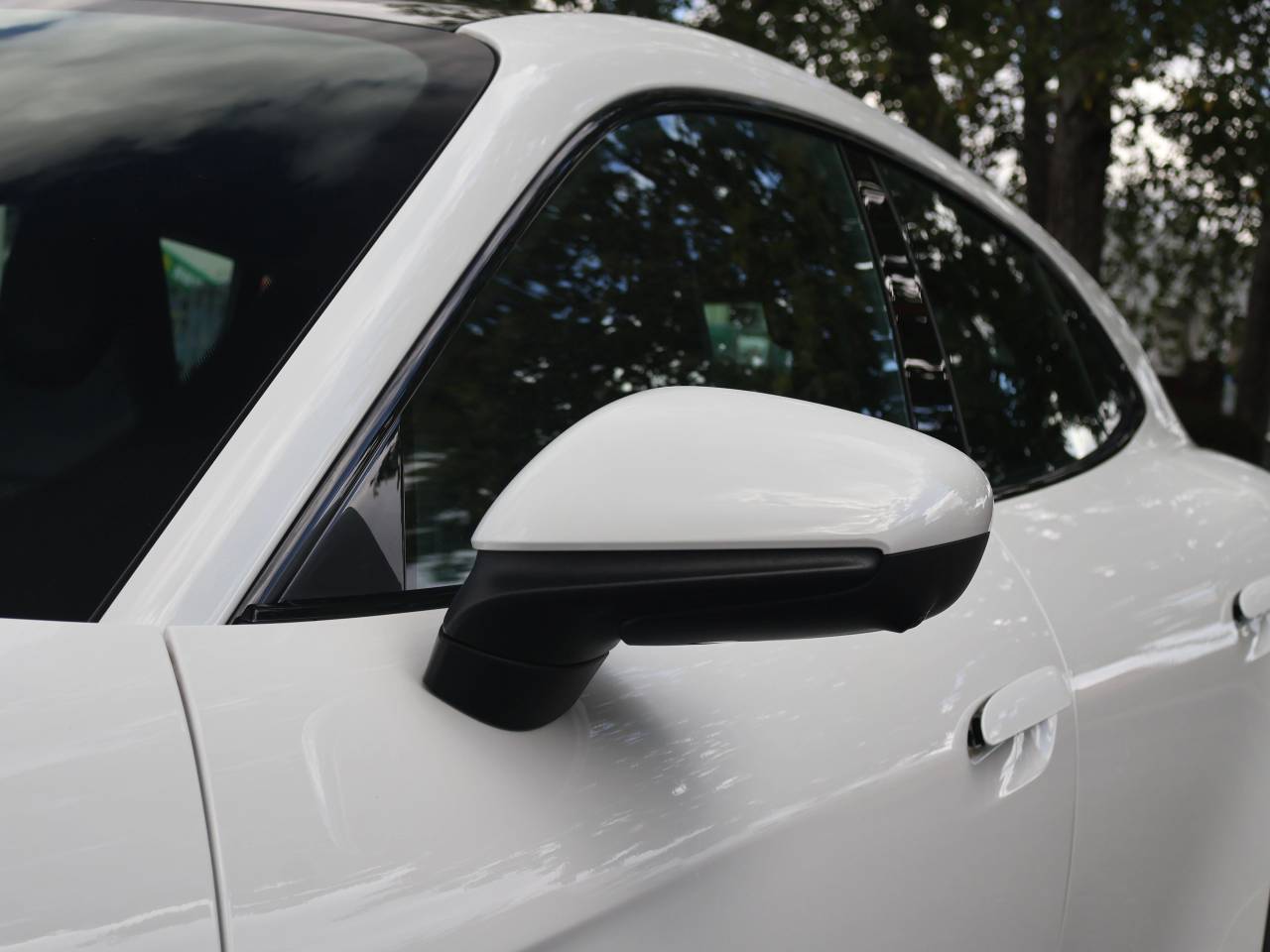 Taycan 4S CROSS TURISMO (13) image 12