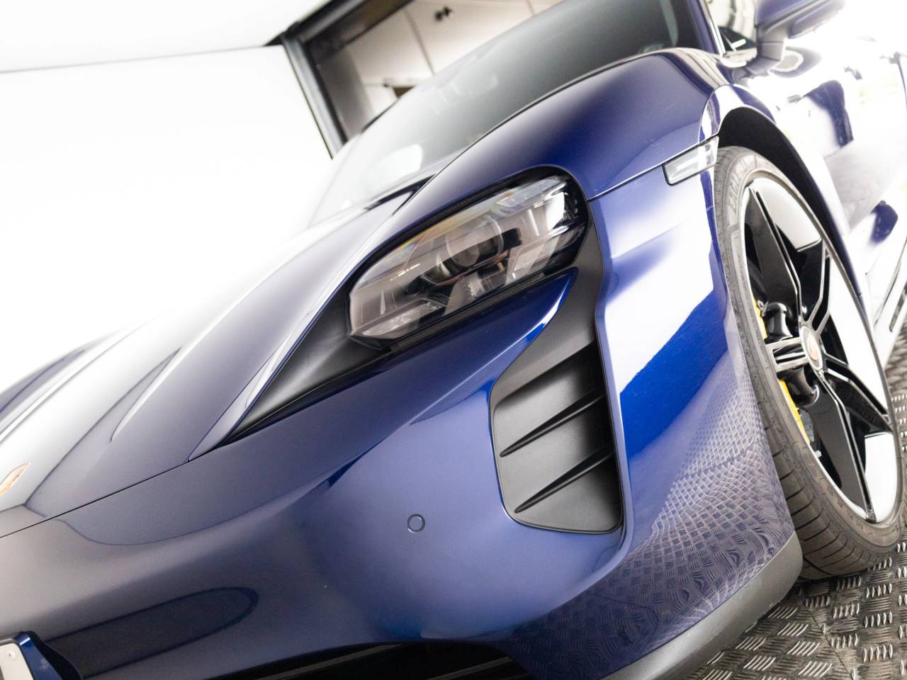 Taycan GTS SPORT TURISMO (4) image 11