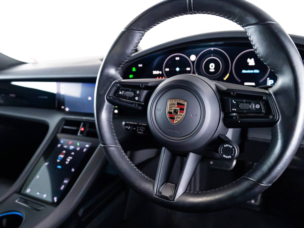 Taycan GTS SPORT TURISMO (4) image 12