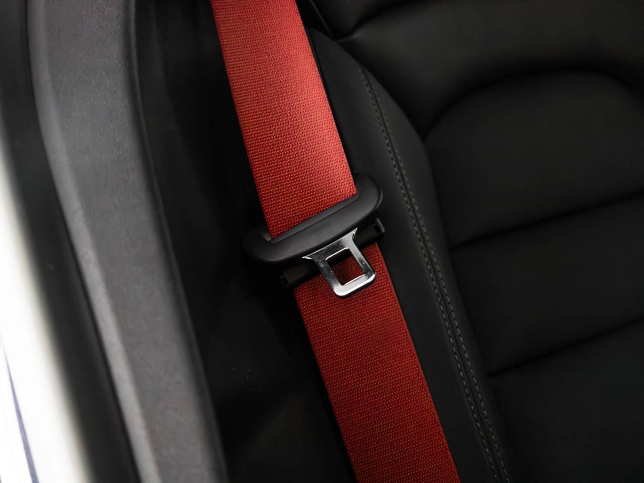 Taycan GTS SPORT TURISMO (4) image 14