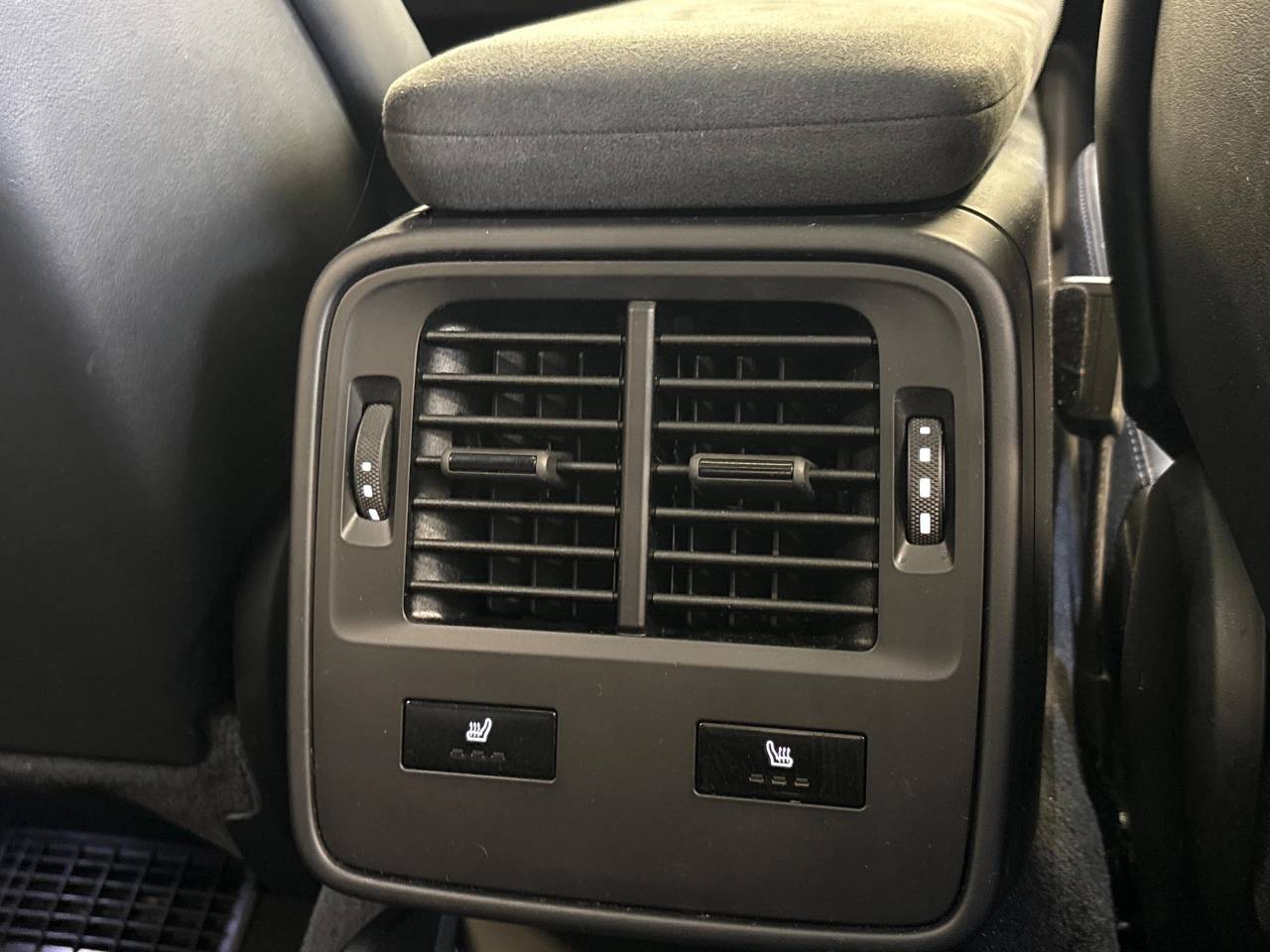 Taycan GTS SPORT TURISMO (5) image 39
