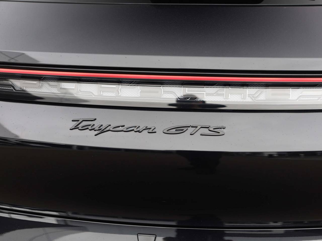 Taycan GTS SPORT TURISMO (10) image 12