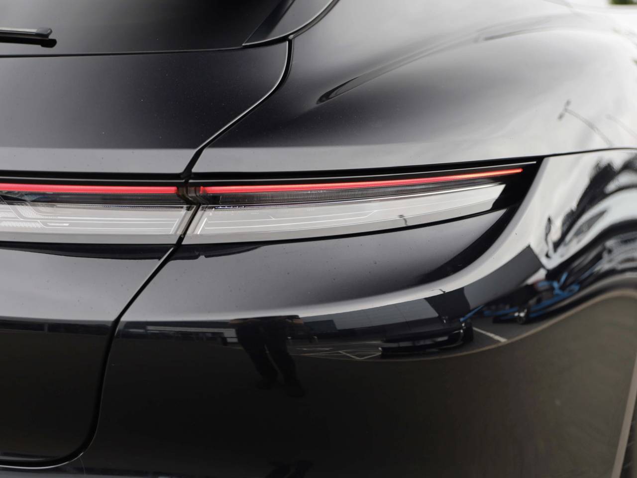 Taycan GTS SPORT TURISMO (10) image 13