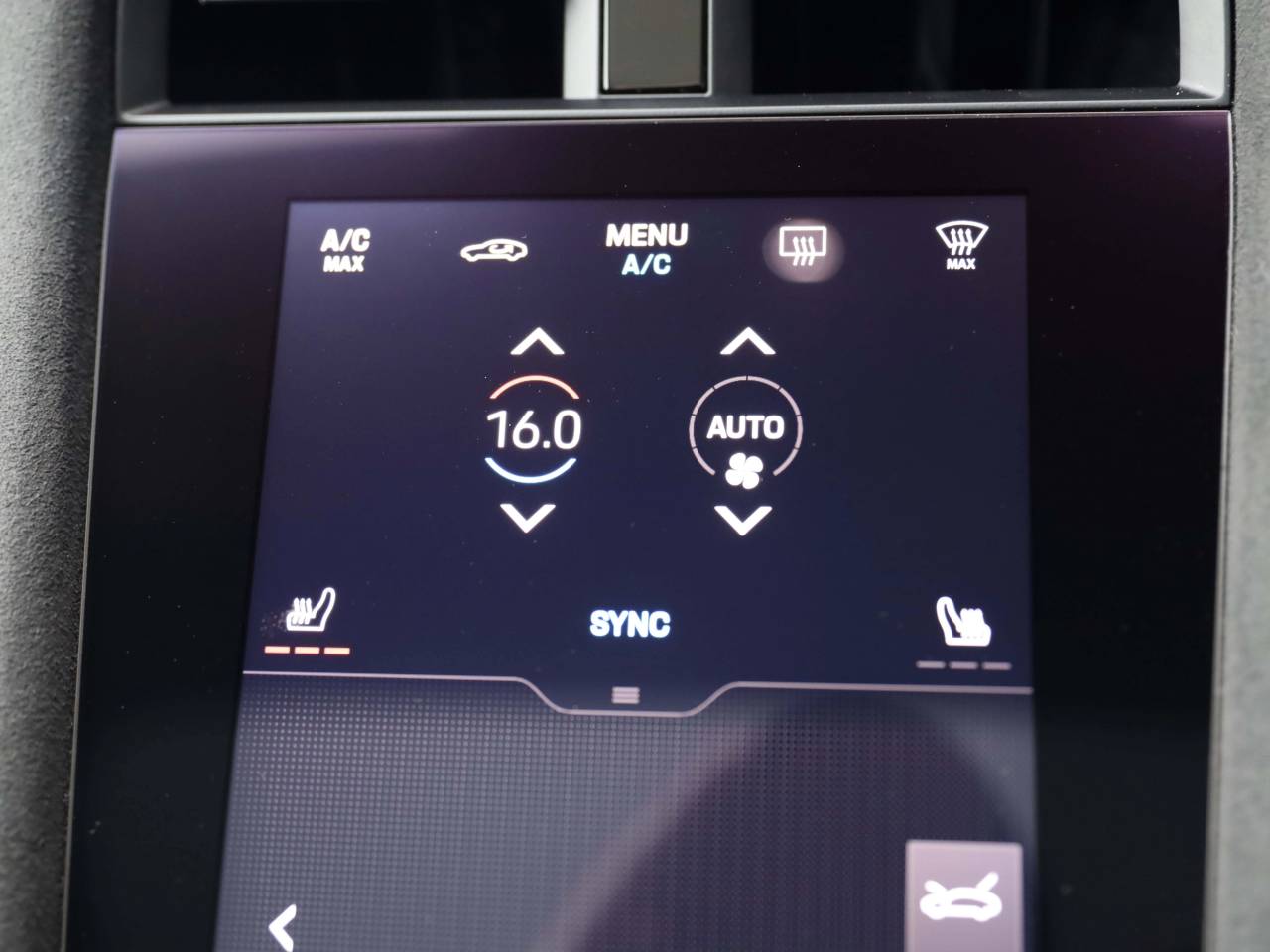 Taycan GTS SPORT TURISMO (10) image 24