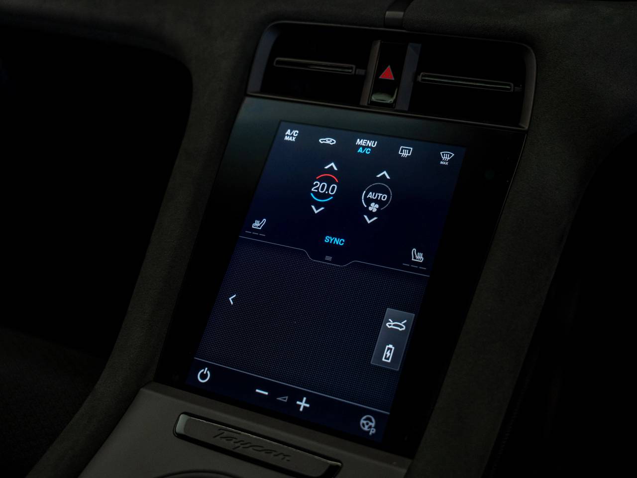 Taycan GTS (1) image 24