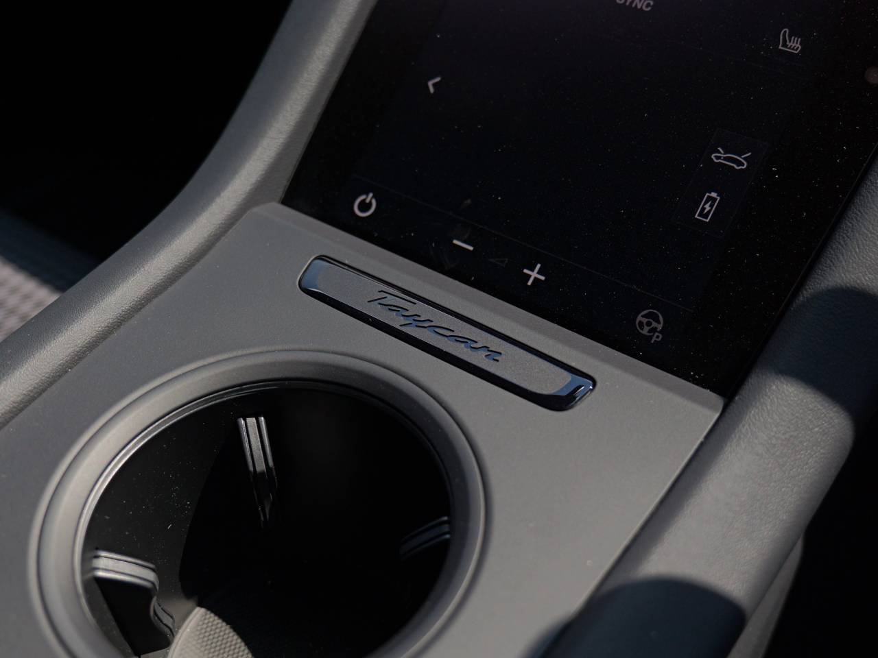 Taycan TURBO SPORT TURISMO (1) image 26