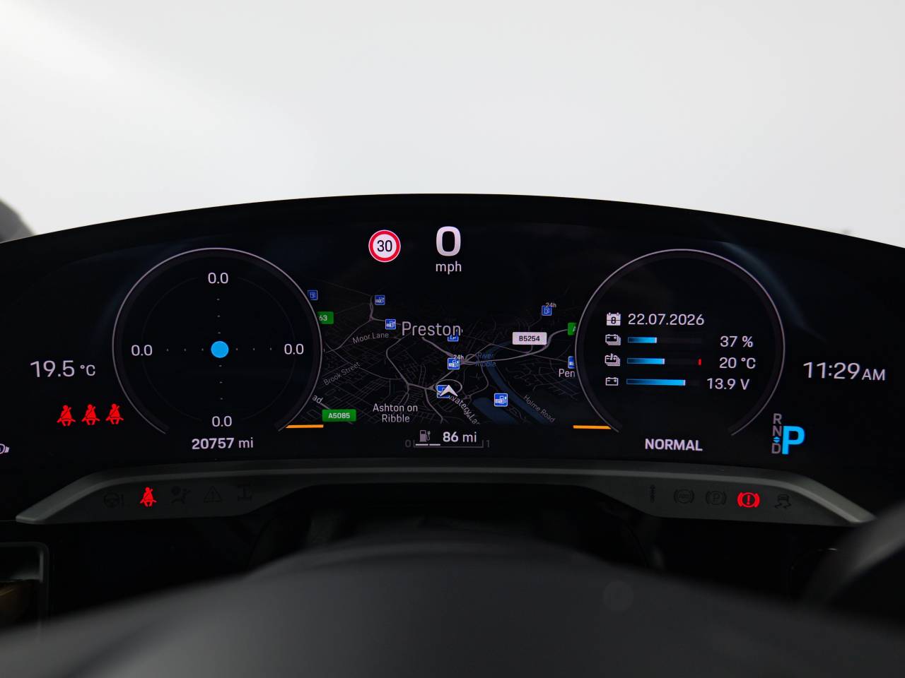 Taycan TURBO 93KWH (10) image 16